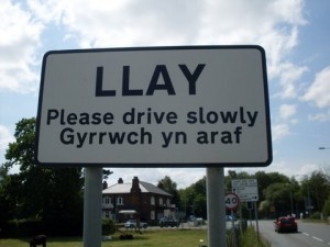 Sign going into the Welsh Cit